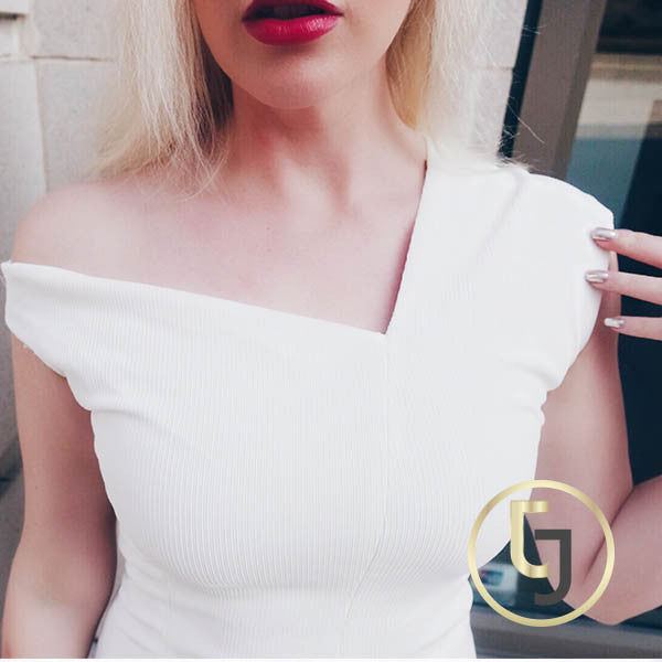 " There's no stopping me" White Dress